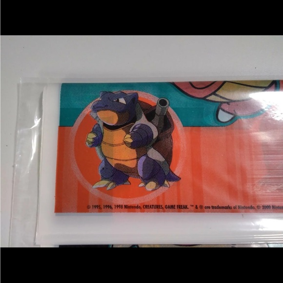 Pokemon Party Gift Bags Set of 8 Vintage 2000 NOS Original American Greet 6.5x9 - Picture 6 of 11